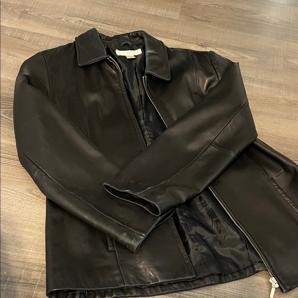 Petite Sophisticate Black Leather Jacket - Picture 3 of 3